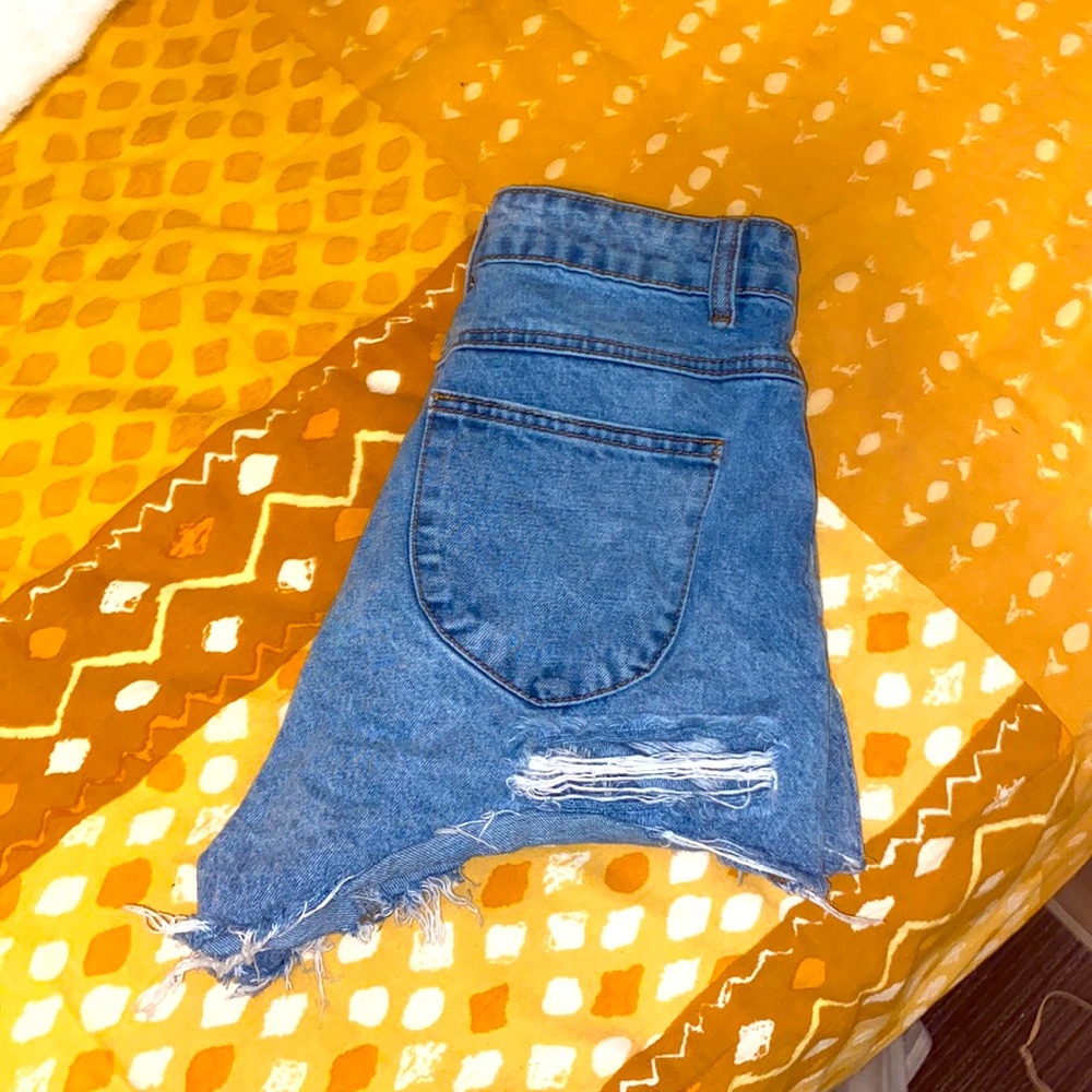 Princess Polly Highwaisted Shorts US size 2